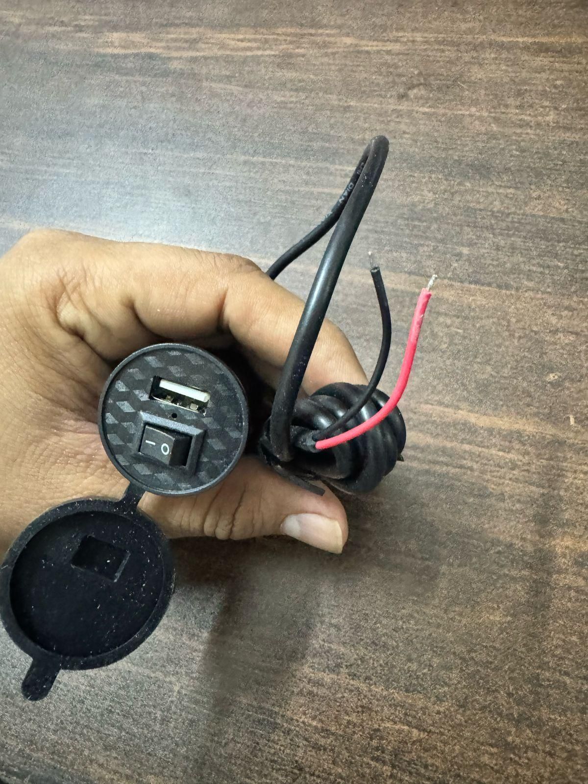 Bike-Motorcycle USB Charger mkp0fp-jd