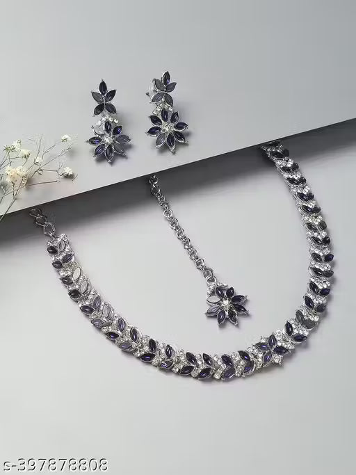 Twinkling White Diamond Enchanting Necklace Set