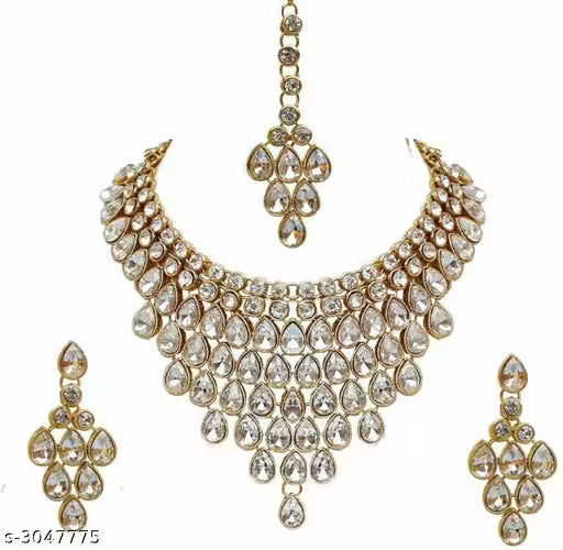 Women's Alloy Gold Plated Jewellery Set