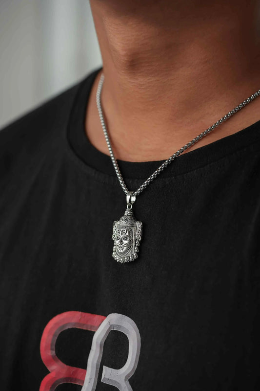 Silver Mahakal Pendant WIth Chain mkp0fp-jd