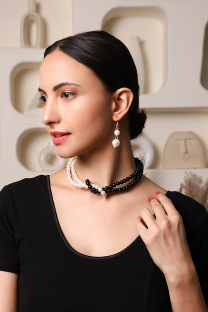 Black and White Statement Necklace , black White wedding jewelry, black and white chunky knotted necklace, gift for mom, wedding bridal