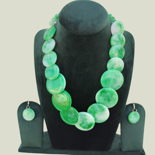 Oval Resin Statement Necklace: Bold Jewelry