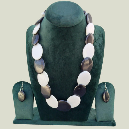 Antique Handmade Stone Beads Necklace Vintage Stylish Perfect Wearable Light Weight Stone Neacklace