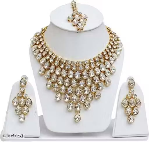 Women's Alloy Gold Plated Jewellery Set