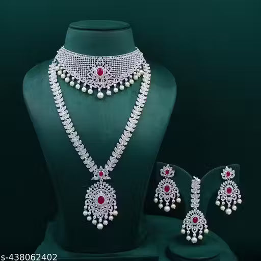 Elegant 4-Piece Women's Artificial Necklace Set